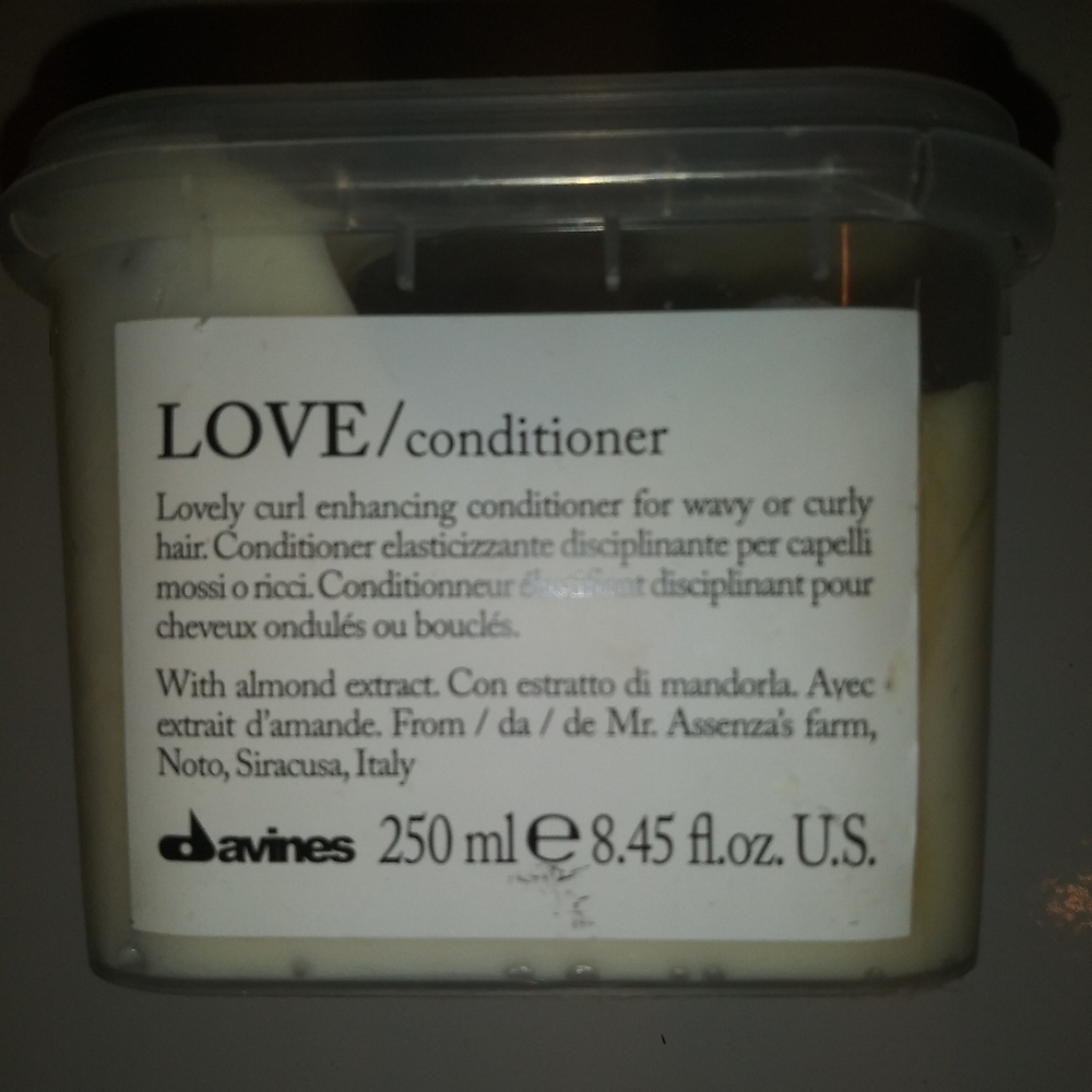 Curl cream conditioner